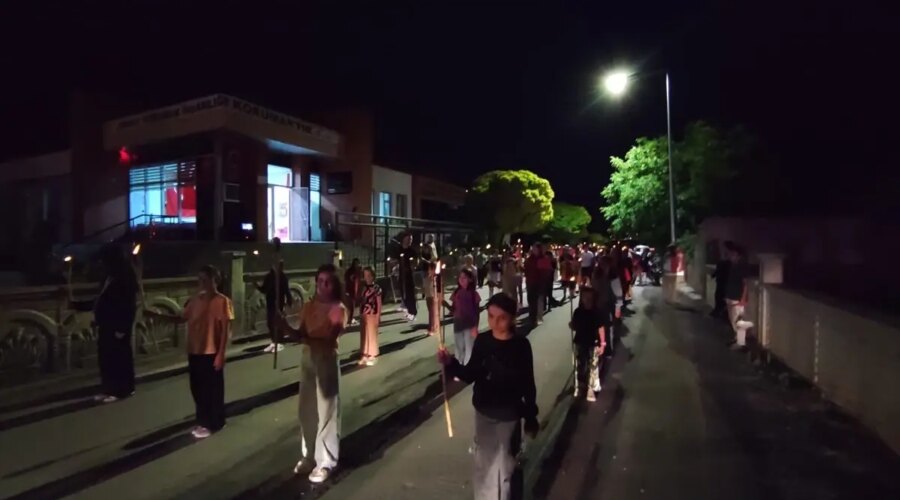 sarioglanda fener alayi yuruyusu KRnj4vVO