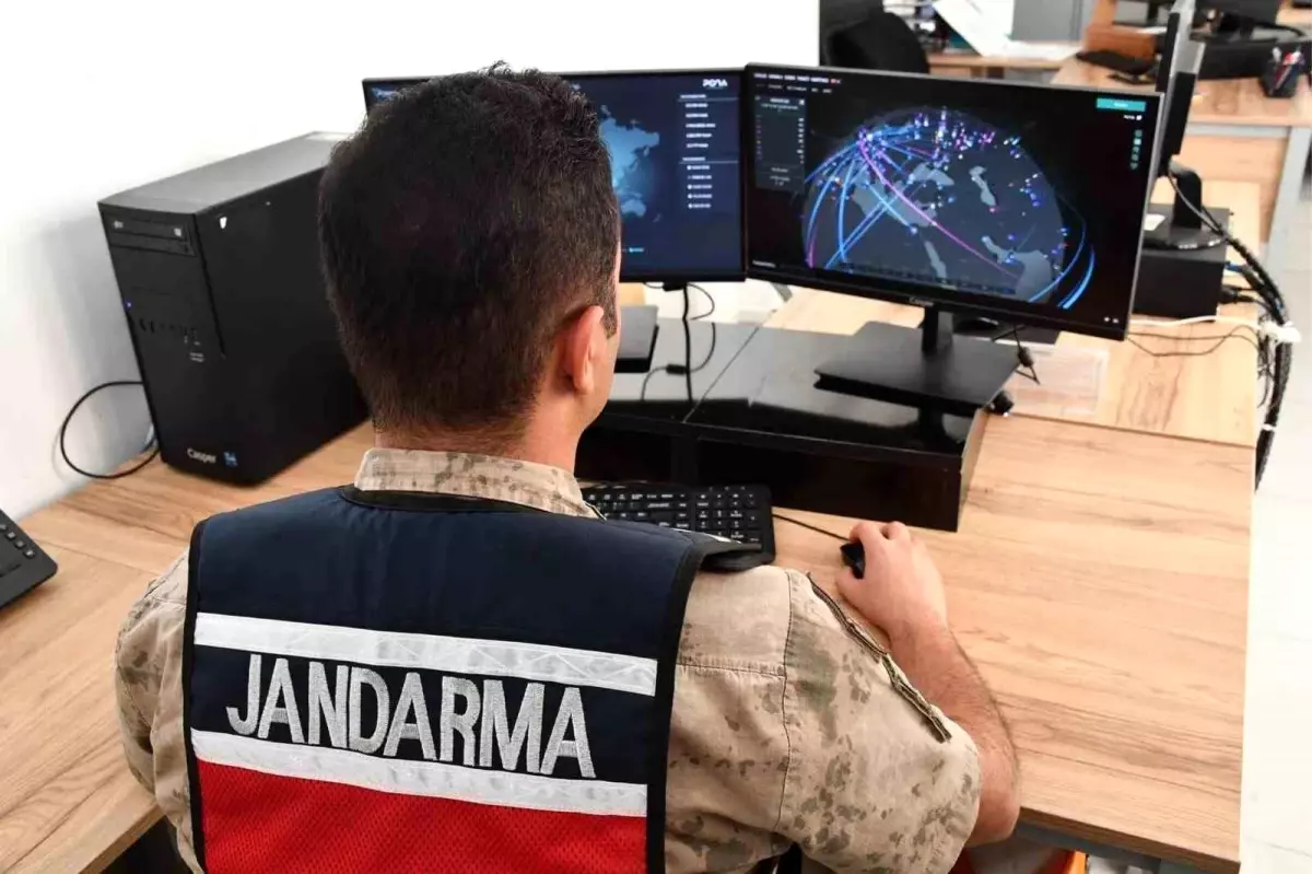 gaziantepte siber dolandiricilik operasyonu 3 supheli tutuklandi EXh66cnW.jpg