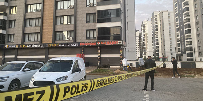 diyarbakirda iki grup arasinda cikan silahli kavgada 2 kisi oldu 8BGTqBx2.jpg